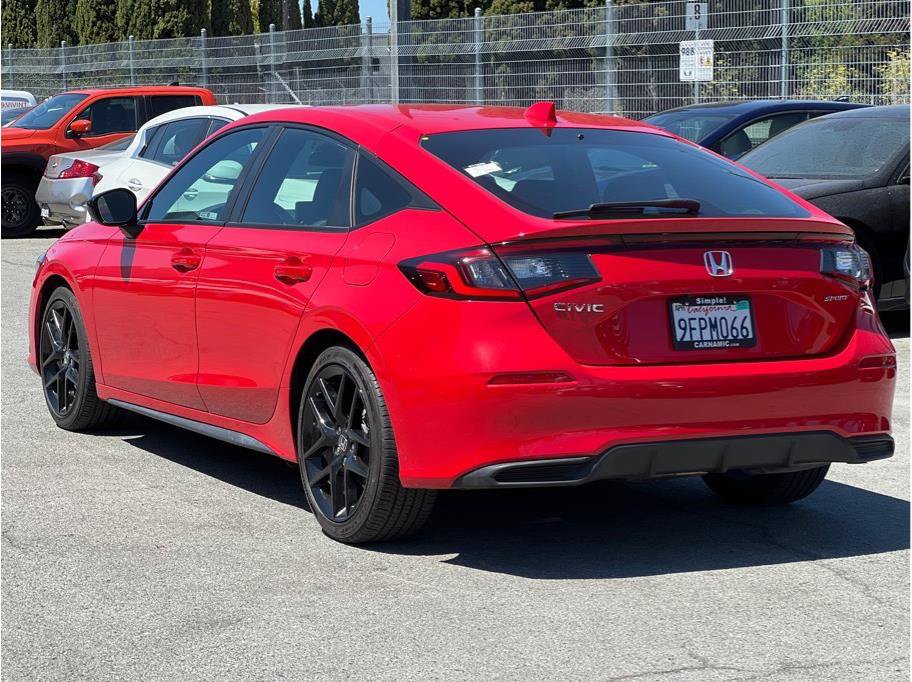 Used 2023 Honda Civic Sport image 6