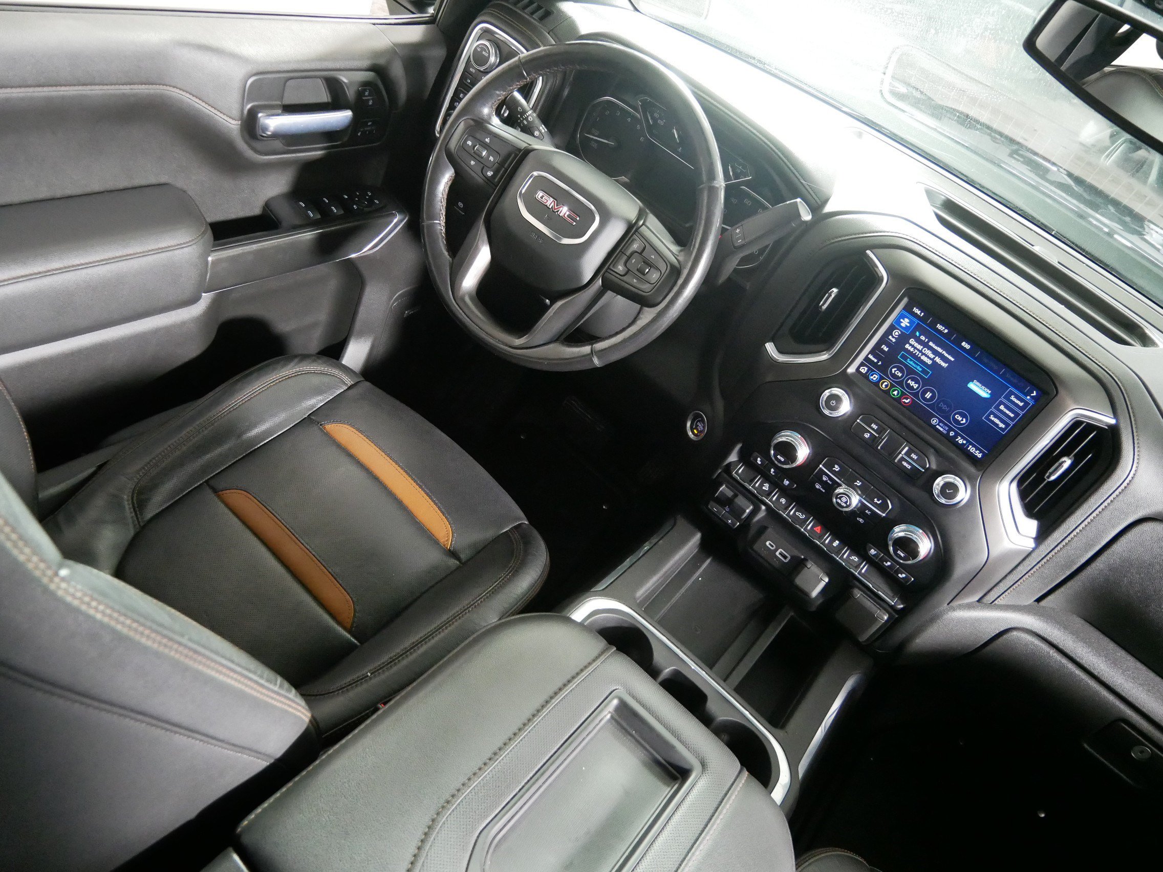 Used 2021 GMC Sierra 1500 AT4 w/ AT4 Preferred Package AWD/4WD image 9