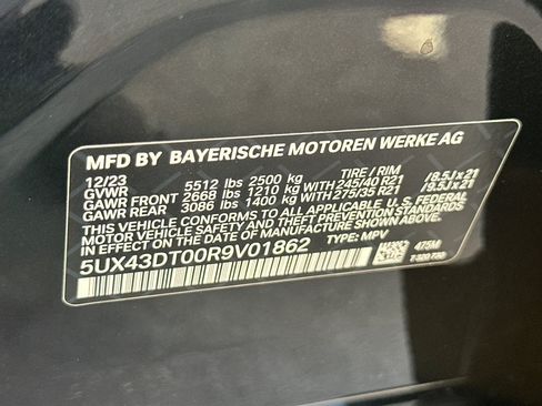 Used 2024 BMW X4 M40i w/ Premium Package AWD/4WD image 29