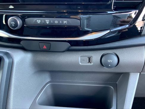 New 2025 Ford Transit 350 XLT image 15