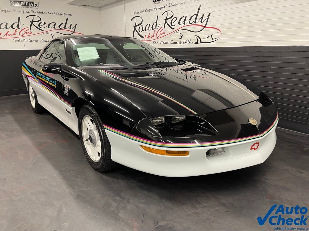 Used 1993 Chevrolet Camaro Z28 RWD image 3