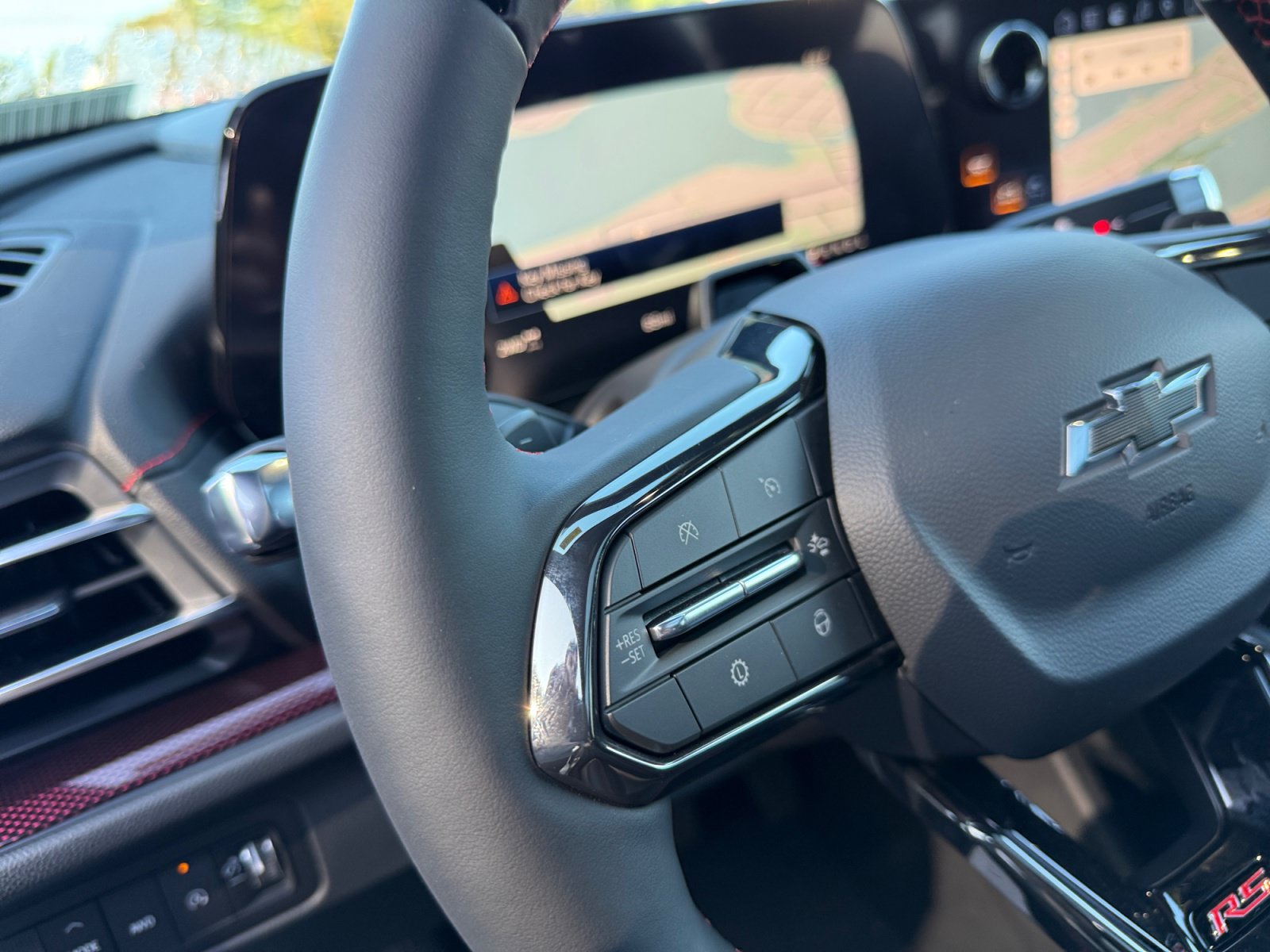 New 2027 Chevrolet Traverse RS AWD/4WD image 19