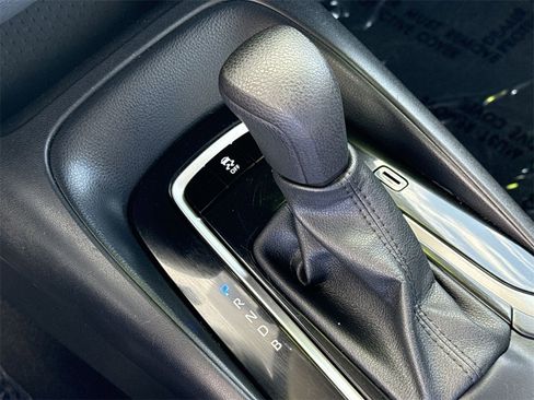Used 2023 Toyota Corolla LE image 7