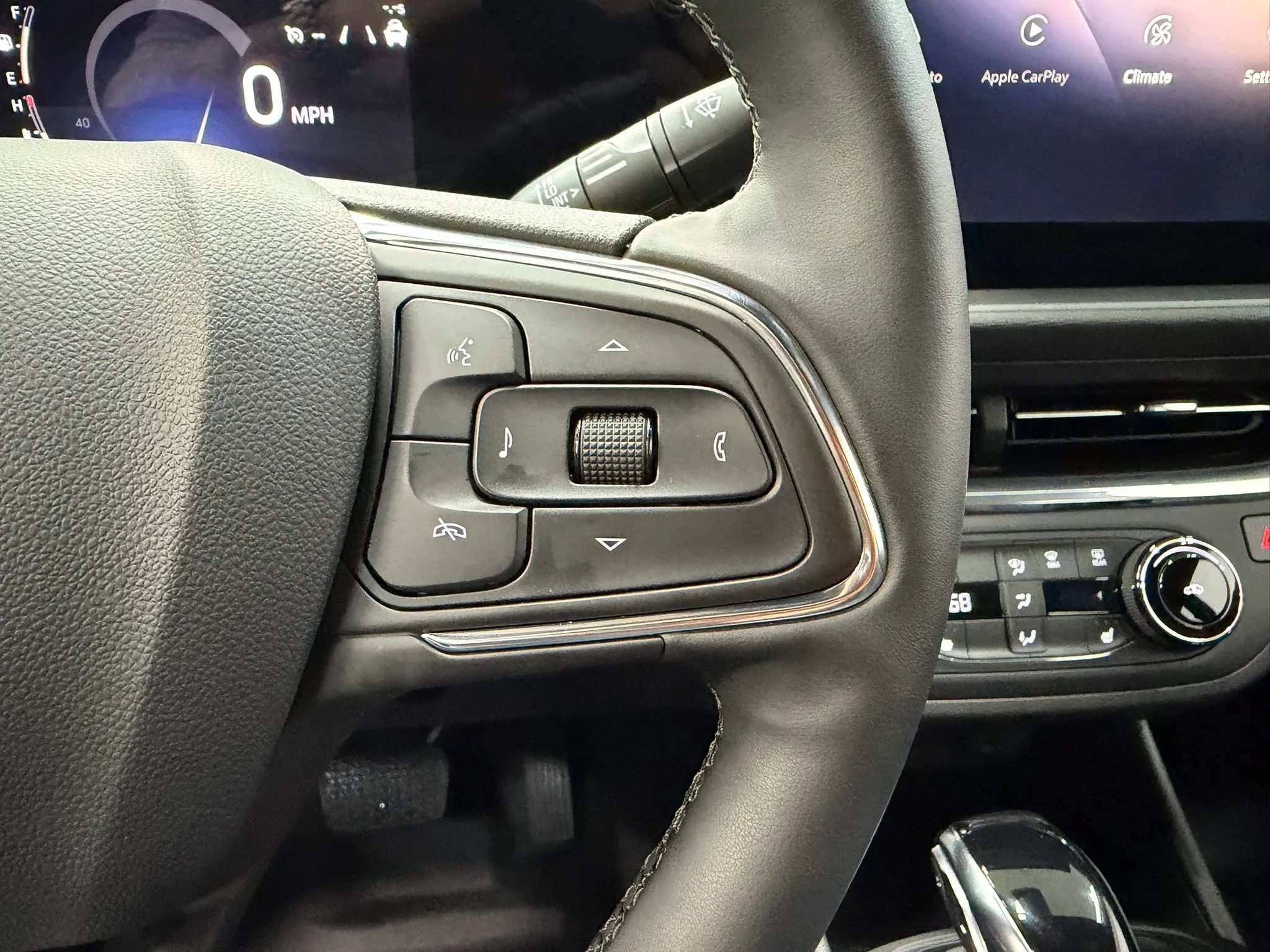 Used 2025 Buick Envista Preferred w/ Convenience I Package FWD image 31