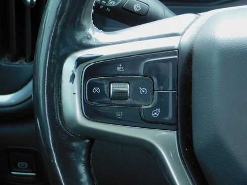 Used 2020 Chevrolet Silverado 1500 LTZ image 18