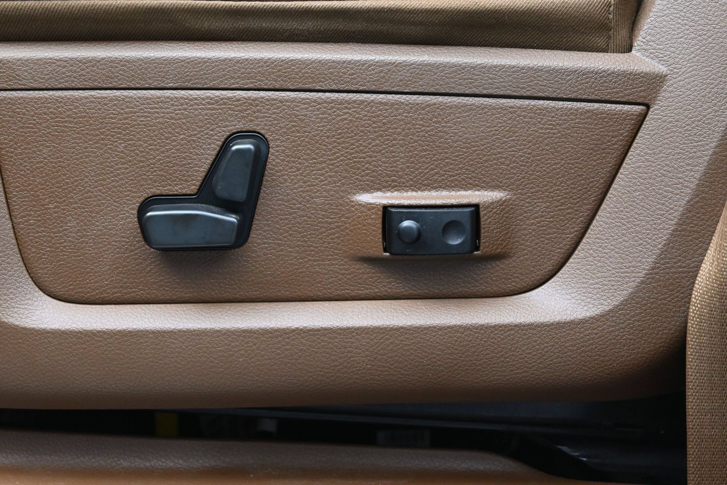 Used 2022 RAM 3500 Limited AWD/4WD image 10