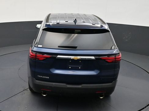 Used 2023 Chevrolet Traverse LS FWD image 15