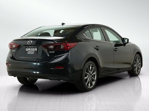 Used 2018 MAZDA MAZDA3 Touring FWD image 5