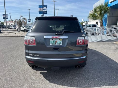 Used 2011 GMC Acadia SLE FWD image 10