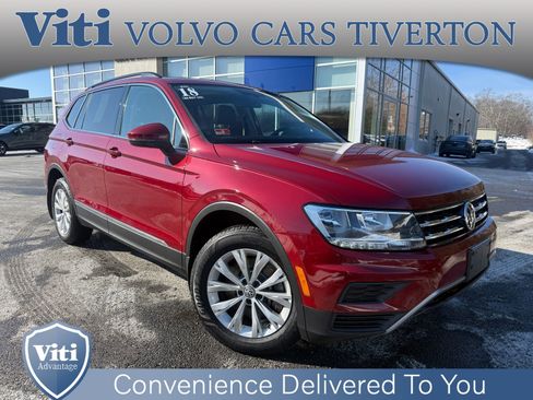 Used 2018 Volkswagen Tiguan S image 1
