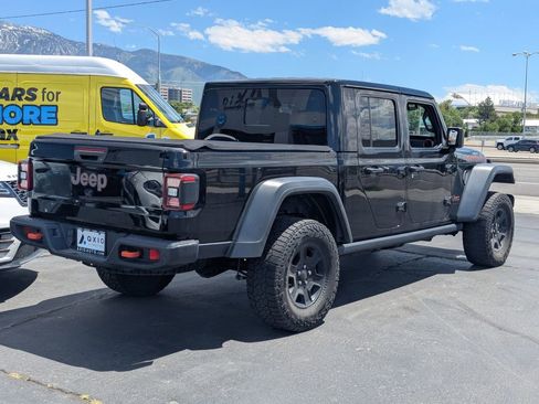 Used 2021 Jeep Gladiator Mojave w/ Cold Weather Group AWD/4WD image 4