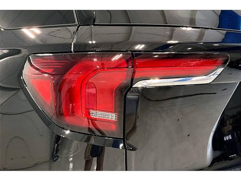 Used 2026 GMC Terrain Elevation AWD/4WD image 30