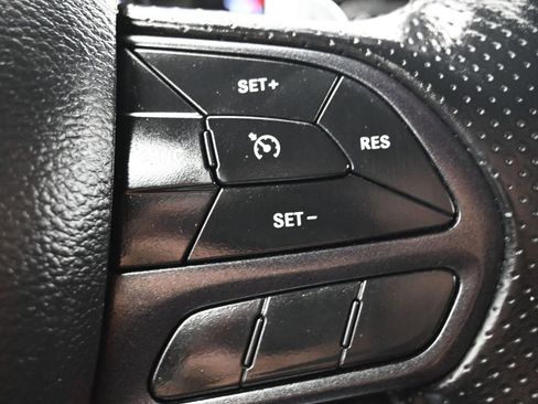 Used 2023 Dodge Durango GT RWD image 25