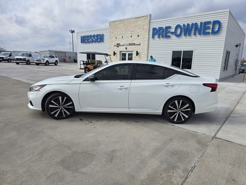 Used 2021 Nissan Altima 2.5 SR image 6