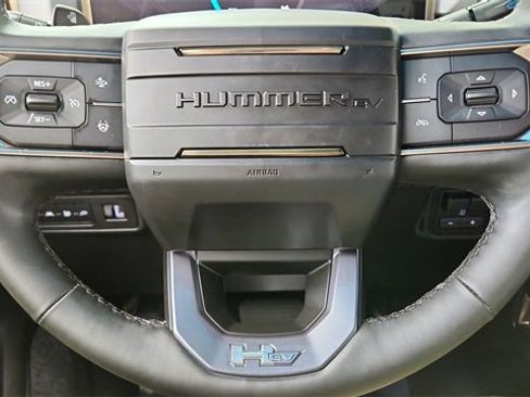 Used 2024 GMC Hummer EV 3X w/ Omega Edition image 39
