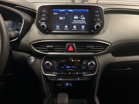 Used 2019 Hyundai Santa Fe Limited image 18