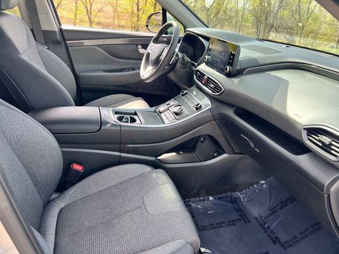 Used 2022 Hyundai Santa Fe SEL image 32