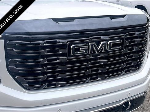 Used 2024 GMC Sierra 1500 Denali Ultimate AWD/4WD image 28