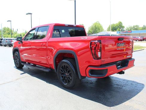 Used 2023 GMC Sierra 1500 Elevation w/ LPO, Elevation Black Package AWD/4WD image 7
