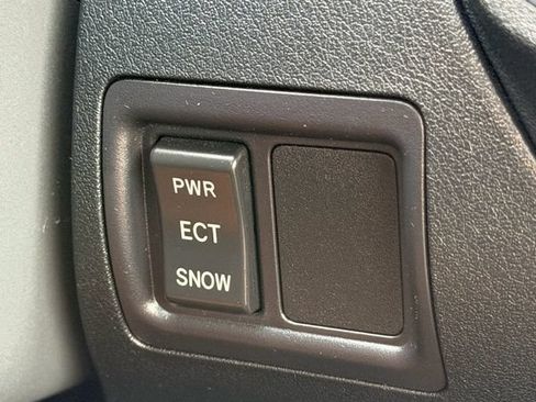 Used 2012 Lexus IS 350C w/ Luxury Pkg RWD image 31