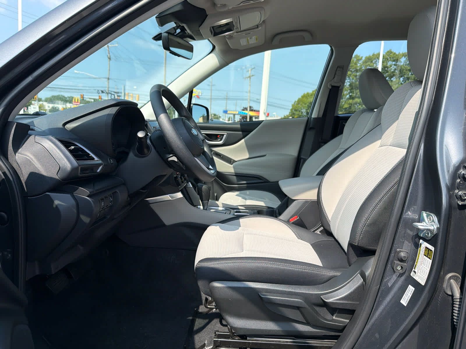 Used 2024 Subaru Forester AWD/4WD image 8