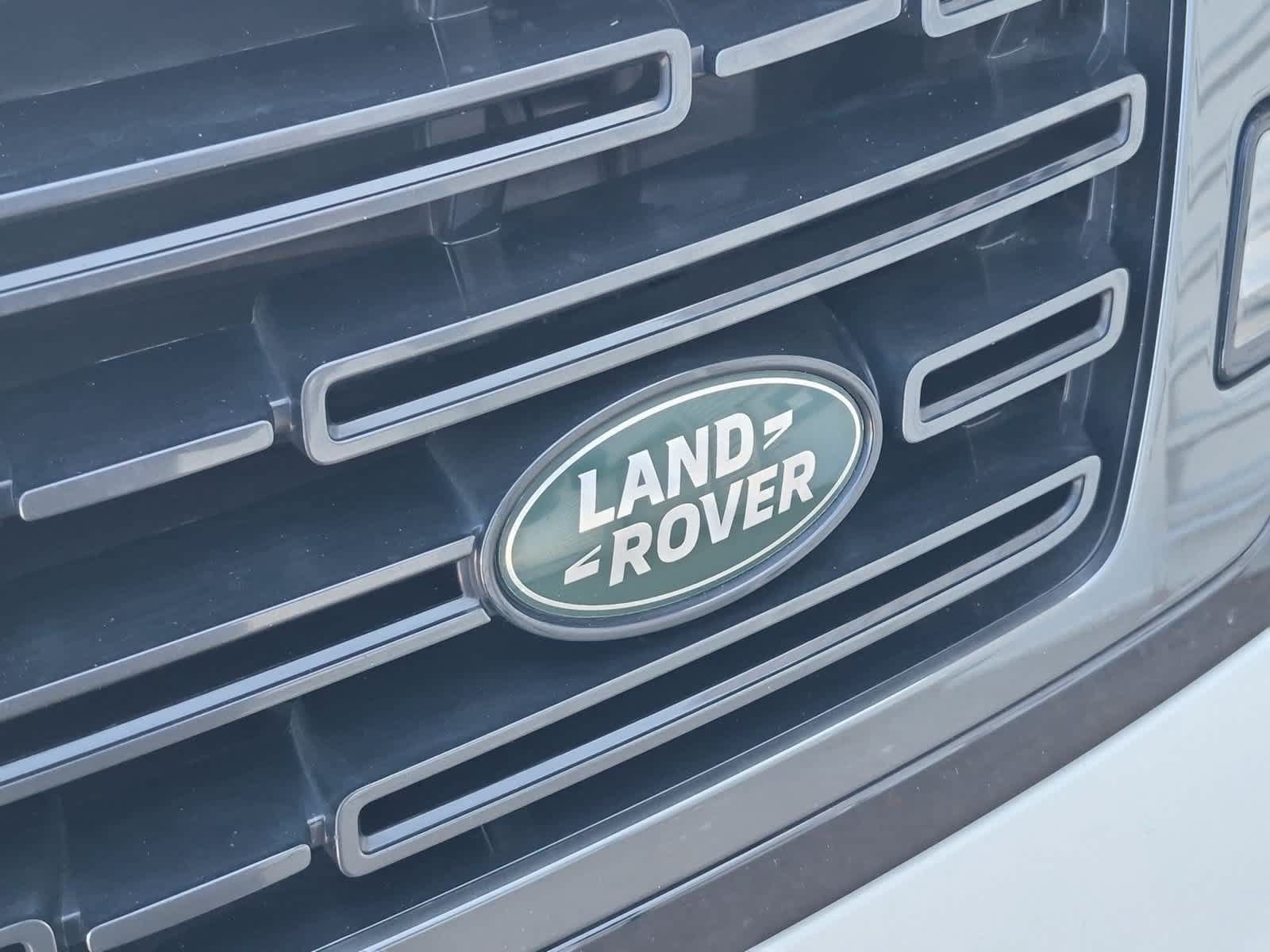 Used 2024 Land Rover Range Rover Long Wheelbase SE AWD/4WD image 11