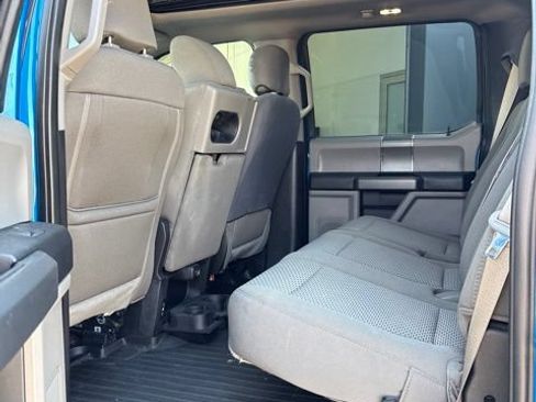 Used 2019 Ford F150 XLT w/ Equipment Group 302A Luxury AWD/4WD image 6