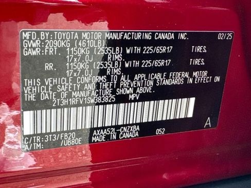 Used 2025 Toyota RAV4 LE FWD image 27