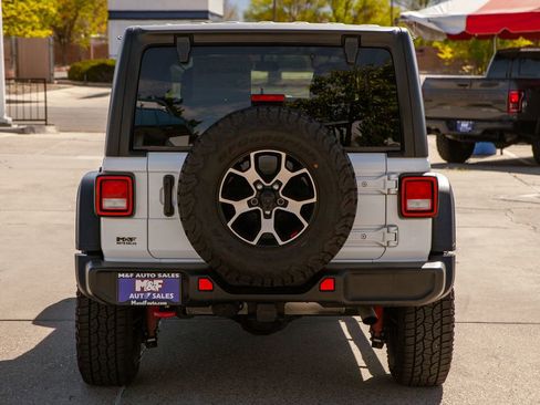 Used 2021 Jeep Wrangler Unlimited Rubicon AWD/4WD image 6