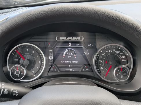 New 2026 RAM 1500 Express AWD/4WD image 23