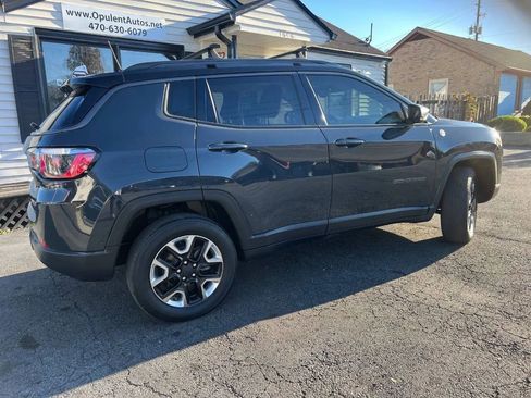 Used 2018 Jeep Compass Trailhawk w/ Leather Interior Group image 10