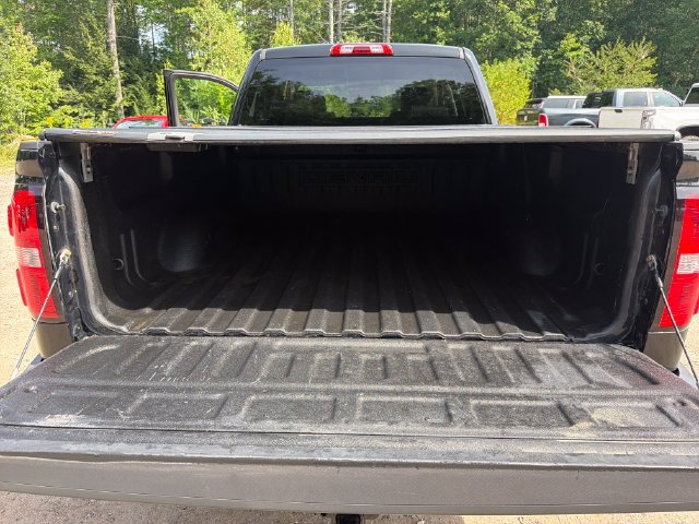 Used 2016 GMC Sierra 2500 Denali w/ Driver Alert Package AWD/4WD image 24