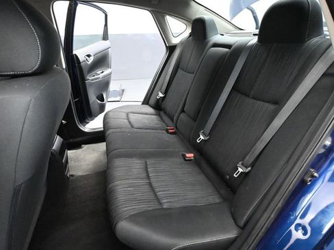 Used 2018 Nissan Sentra SV image 33