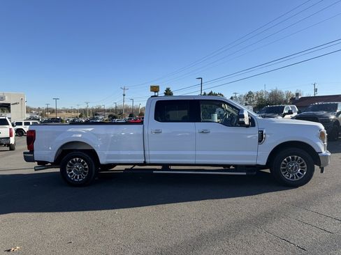 Used 2022 Ford F250 Lariat w/ Lariat Ultimate Package image 2