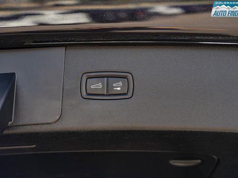 Used 2019 Porsche Cayenne S AWD/4WD image 29