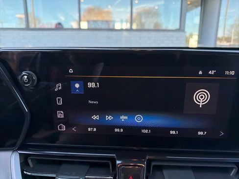 Used 2025 Chevrolet TrailBlazer LT image 21