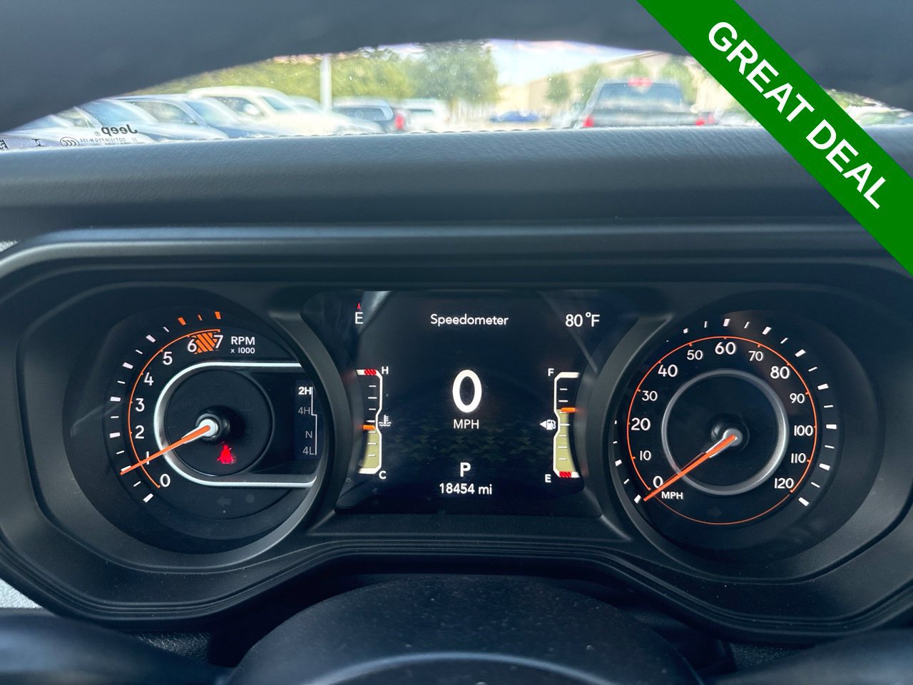 Used 2026 Jeep Wrangler Unlimited Sahara AWD/4WD image 18