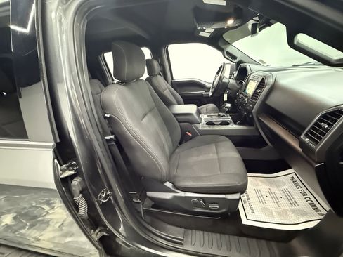 Used 2017 Ford F150 XLT w/ Equipment Group 302A Luxury image 24