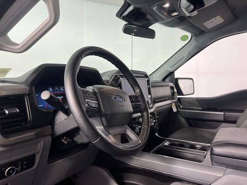 Used 2025 Ford F150 XLT w/ Equipment Group 301A Standard AWD/4WD image 21
