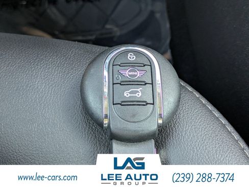 Used 2019 MINI Cooper Clubman w/ Storage Package FWD image 27