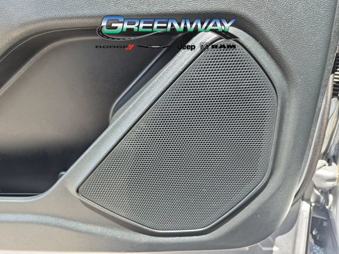 Used 2023 Ford Explorer XLT w/ Equipment Group 202A RWD image 14
