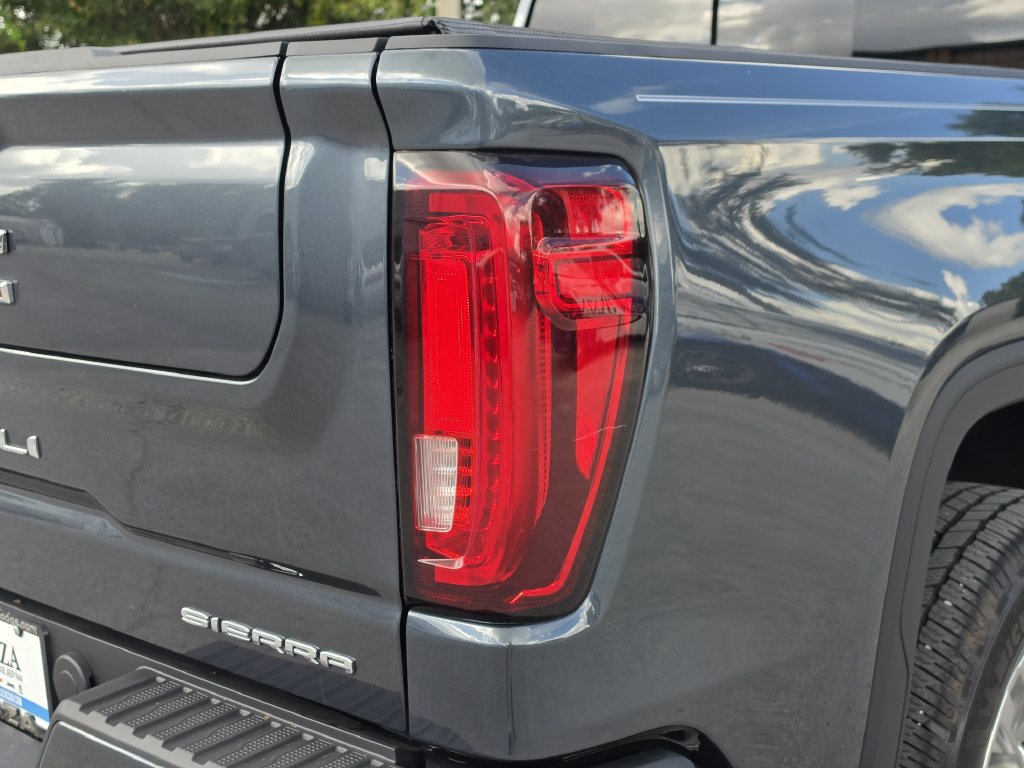 Used 2019 GMC Sierra 1500 Denali RWD image 8