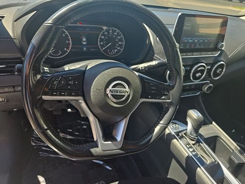 Used 2022 Nissan Sentra SV FWD image 14