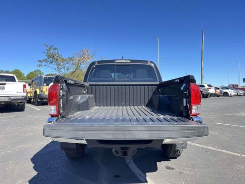 Used 2021 Toyota Tacoma SR5 image 10
