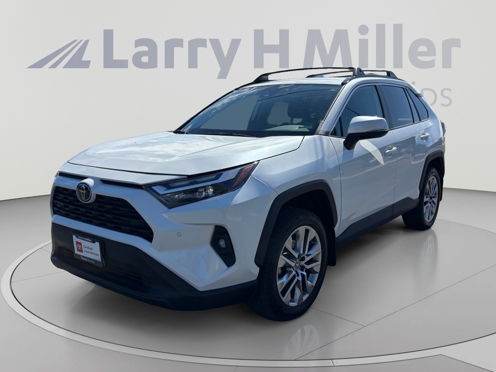 Used 2023 Toyota RAV4 XLE Premium AWD/4WD image 1
