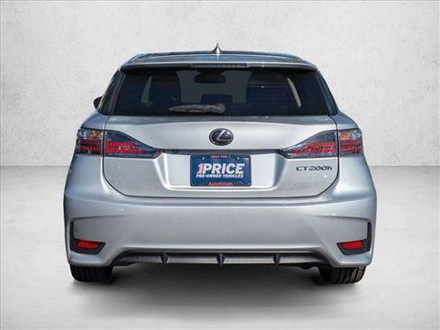 Used 2016 Lexus CT 200h image 7