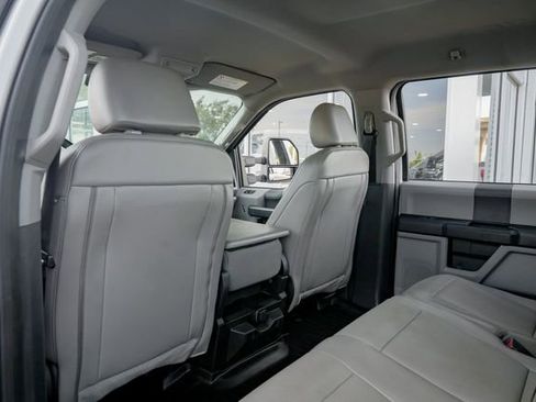 Used 2020 Ford F250 XL w/ Power Equipment Group image 37