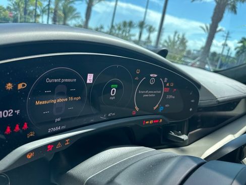 Certified 2022 Porsche Taycan GTS w/ Premium Package (P6U) AWD/4WD image 3