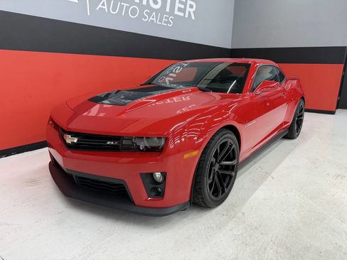 Used 2015 Chevrolet Camaro ZL1 RWD image 11