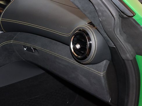 Used 2018 Mercedes-Benz AMG GT R image 66